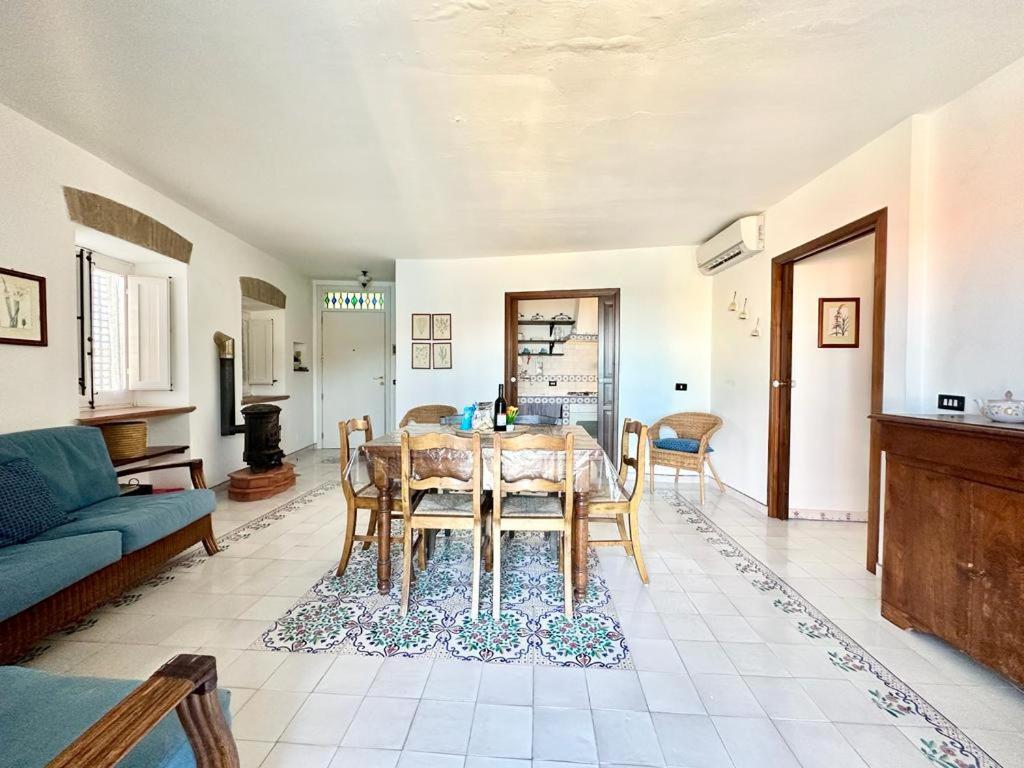 Molo Sea View Apartment Cefalù Eksteriør bilde