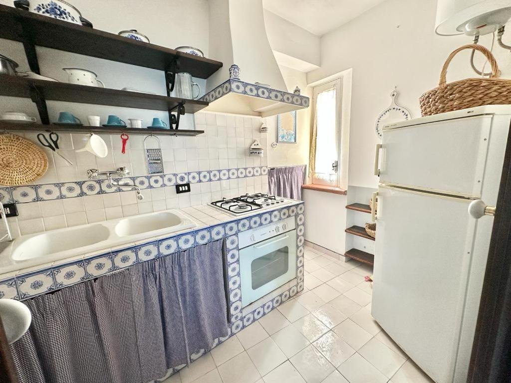 Molo Sea View Apartment Cefalù Eksteriør bilde