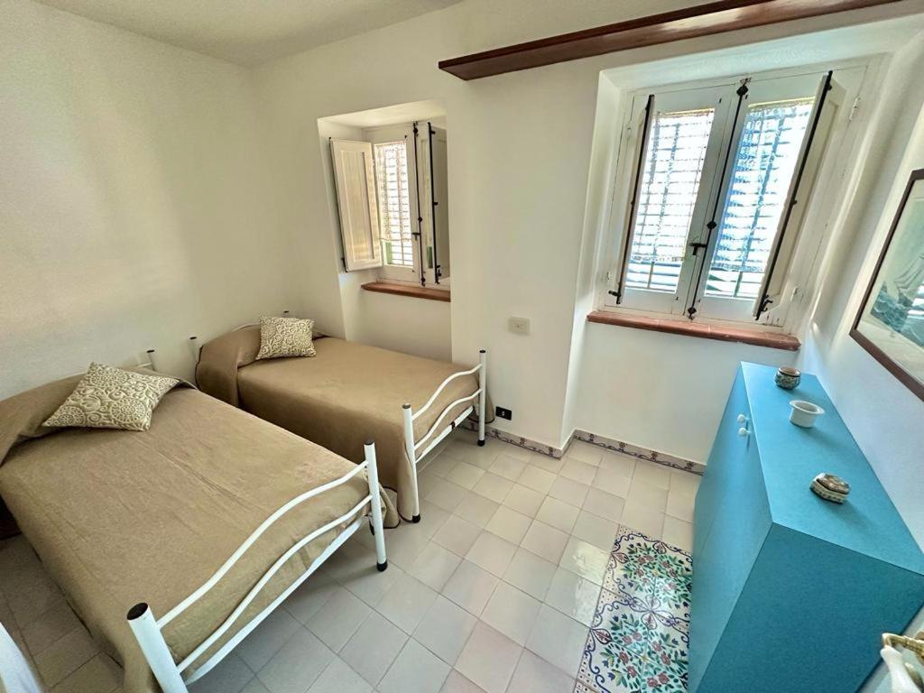 Molo Sea View Apartment Cefalù Eksteriør bilde